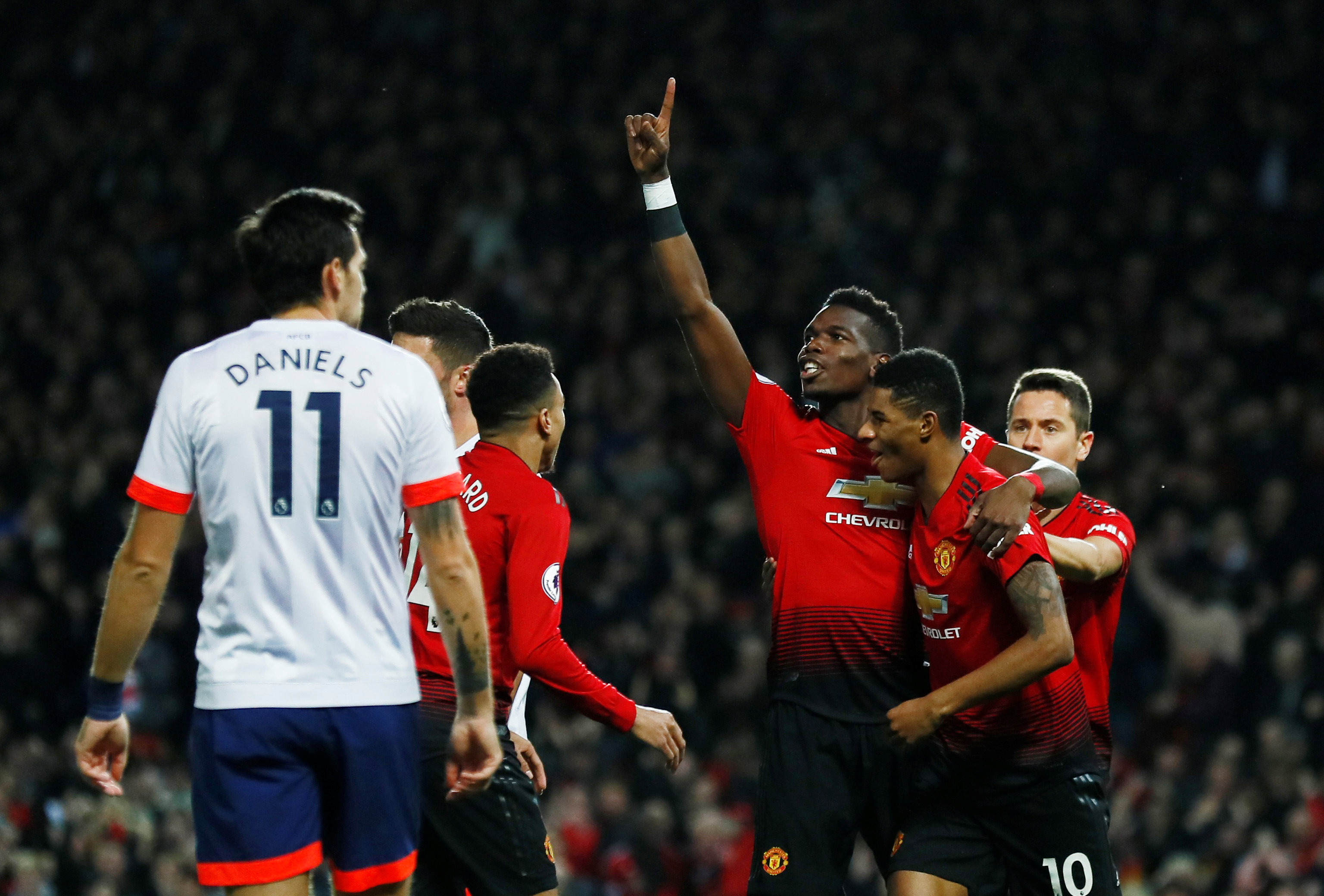 凭借非凡的 凭借非凡的